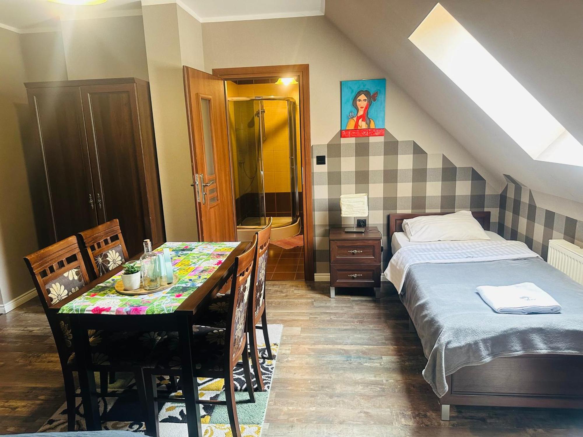 Dom Supelek Bed & Breakfast Duszniki Zdroj Luaran gambar